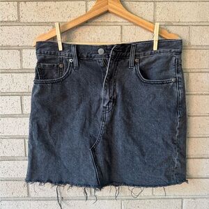 Levi's Black Denim Distressed Mini Skirt Size 29